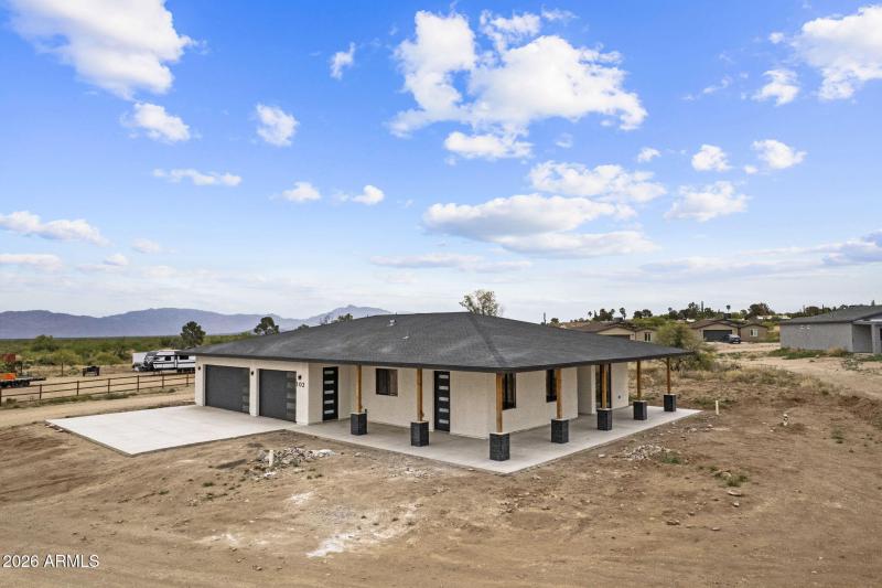 5-web-or-mls-102 S Montgomery Ave - MLS
