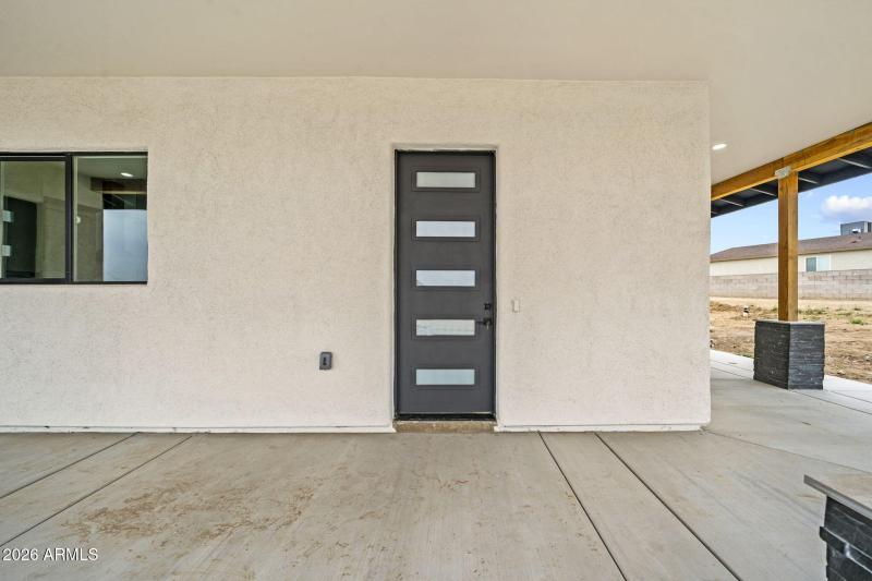 11-web-or-mls-102 S Montgomery Ave - MLS