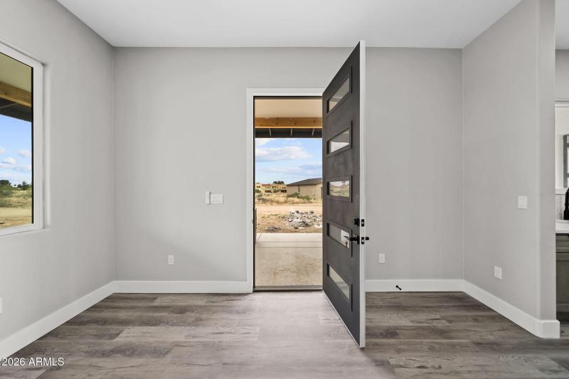 14-web-or-mls-102 S Montgomery Ave - MLS