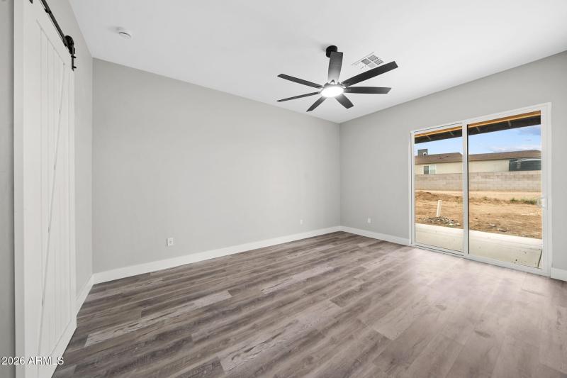 24-web-or-mls-102 S Montgomery Ave - MLS