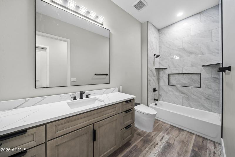 31-web-or-mls-102 S Montgomery Ave - MLS