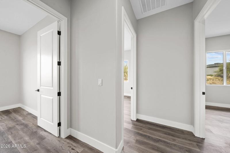 33-web-or-mls-102 S Montgomery Ave - MLS