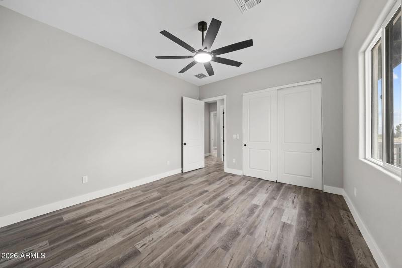 39-web-or-mls-102 S Montgomery Ave - MLS