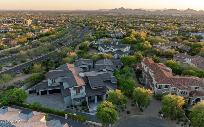 79-9979 E Toms Thumb Scottsdale, AZ, Uni