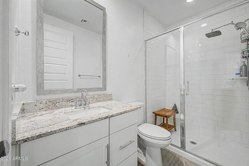 Guest House - Bathroom