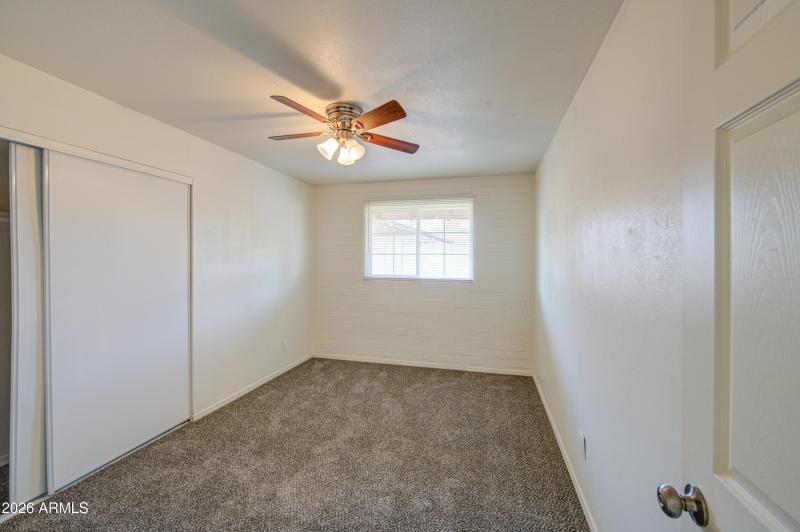 Bedroom 4-pic 1