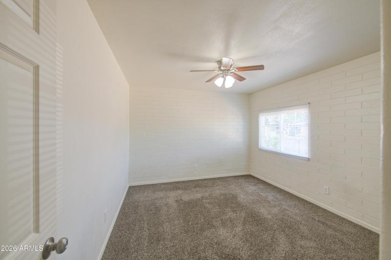 Bedroom 5-pic 1