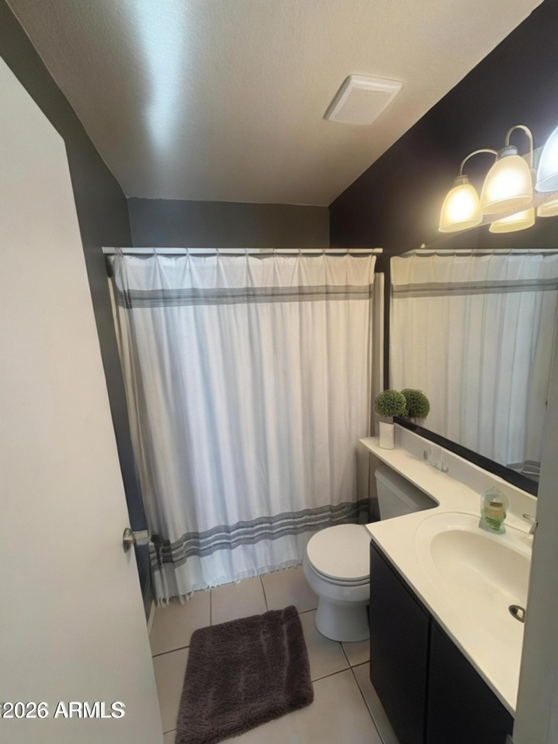 ai Main Bathroom