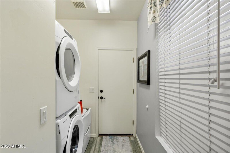 21-Laundry Room