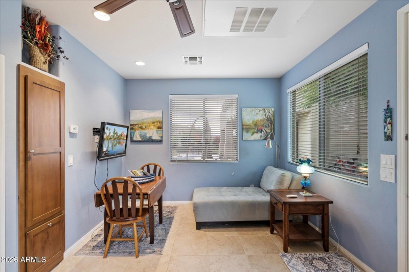 Casita-living area