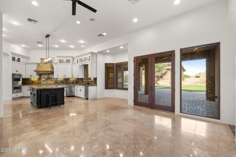 32-web-or-mls-24027-s-121st-pl