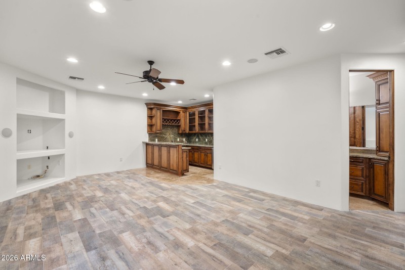 39-web-or-mls-24027-s-121st-pl