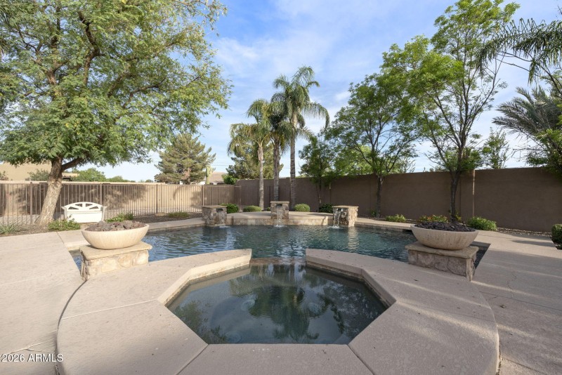 53-web-or-mls-24027-s-121st-pl