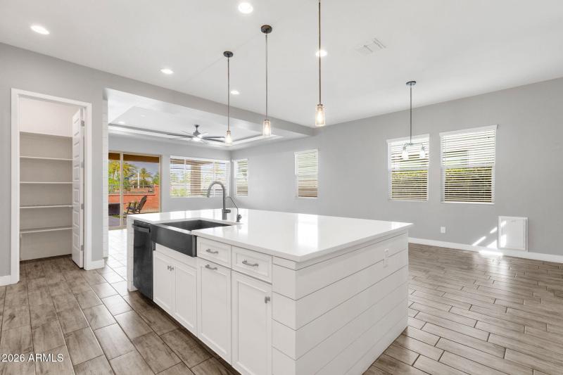 Ronald St Kitchen 3