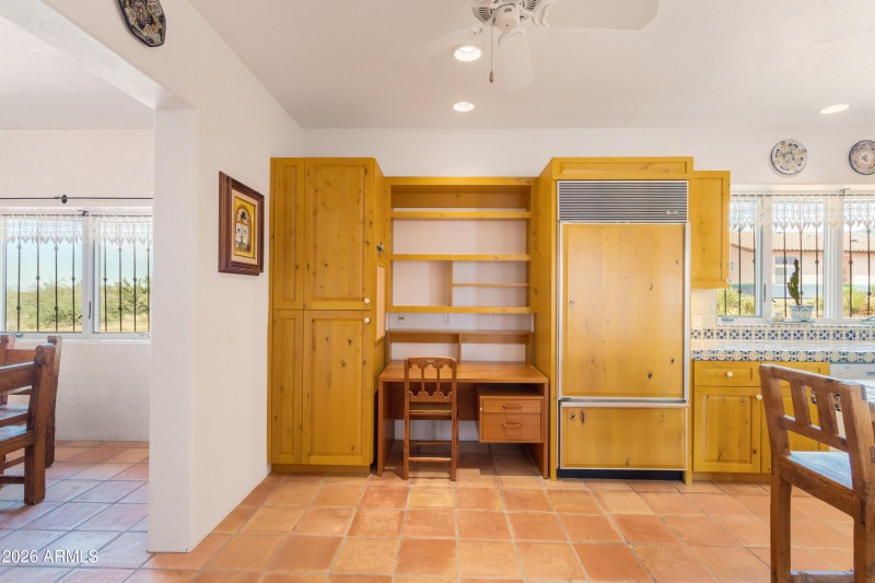 Kitchen~ Main Home (2)