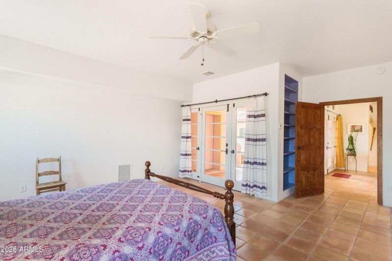 Bedroom #2 (2)