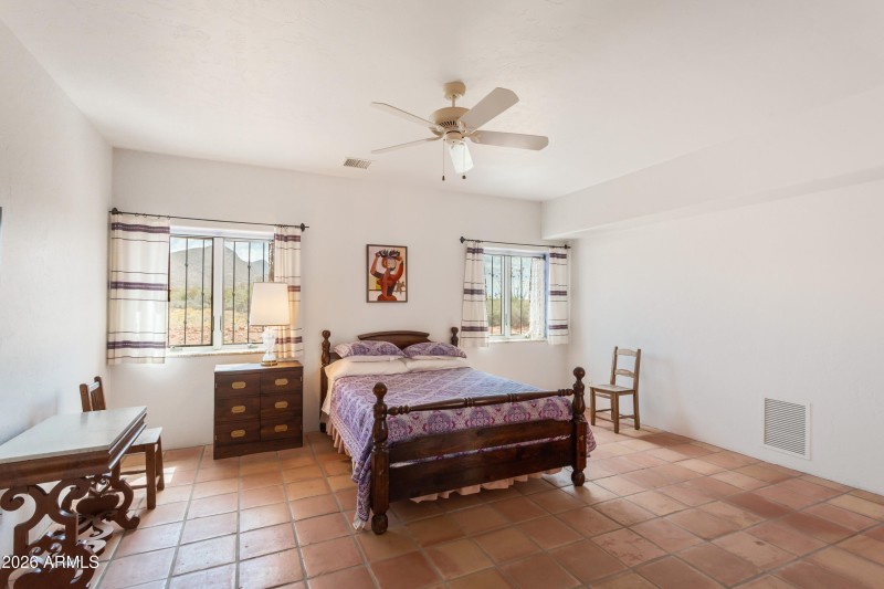 Bedroom #2