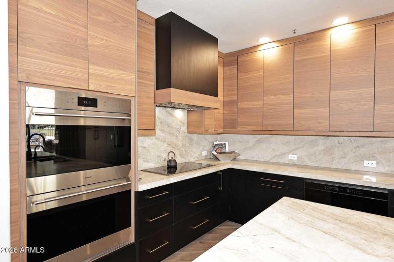 Kitchen-Double Ovens