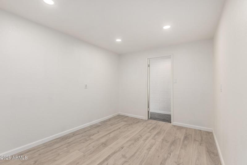 20 - OFFICE - BONUS
