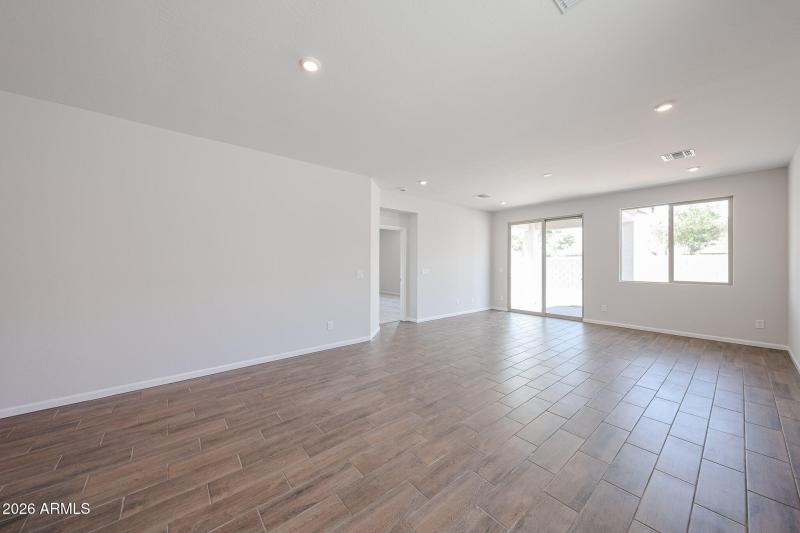 11_NCC_Ridge_02_Wren_New-Construction-ho
