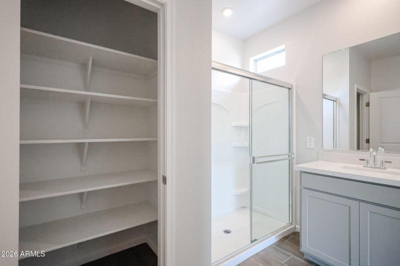 41_NCC_Ridge_02_Wren_New-Construction-ho