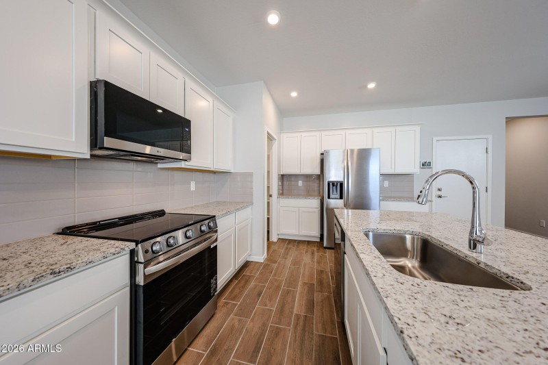 12_NCC_Ridge_62_New-Construction_Surpris