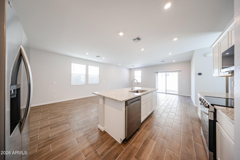 16_NCC_Ridge_62_New-Construction_Surpris
