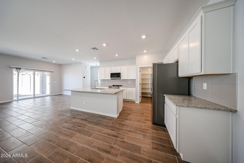 17_NCC_Ridge_62_New-Construction_Surpris