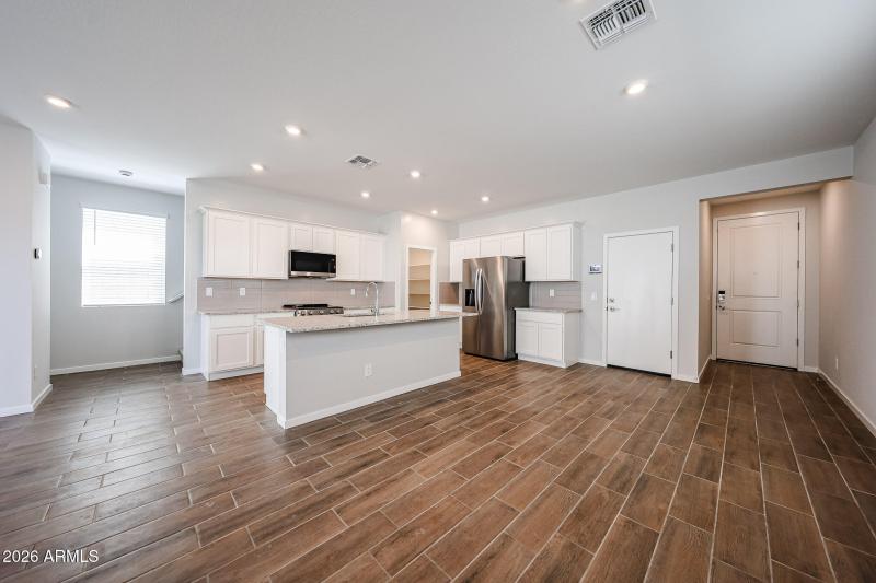 19_NCC_Ridge_62_New-Construction_Surpris