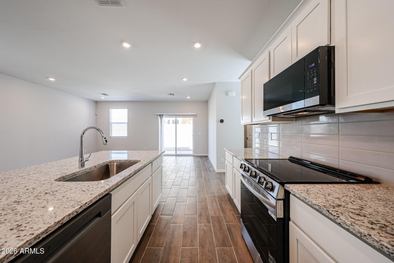 21_NCC_Ridge_62_New-Construction_Surpris