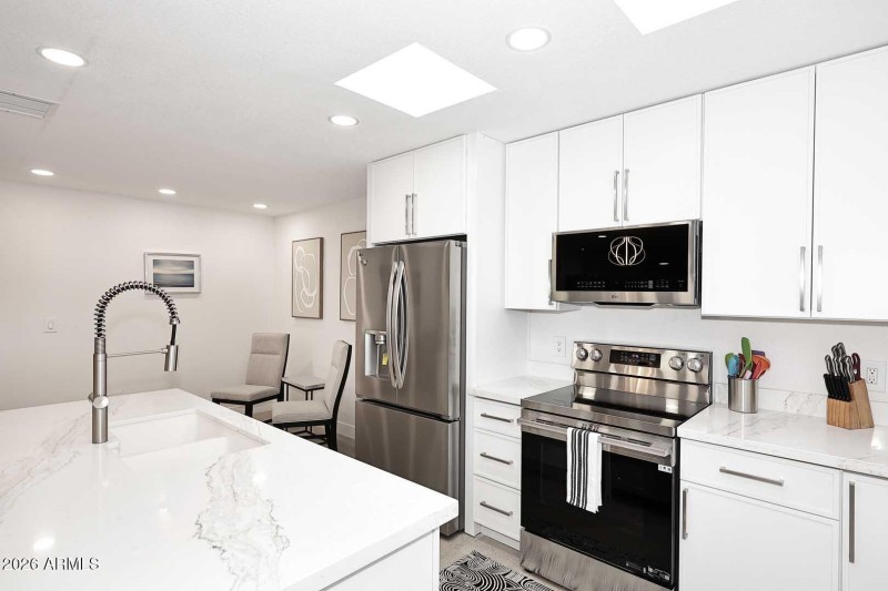 Kitchen-Range