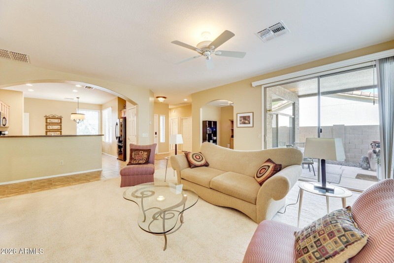 family room 3