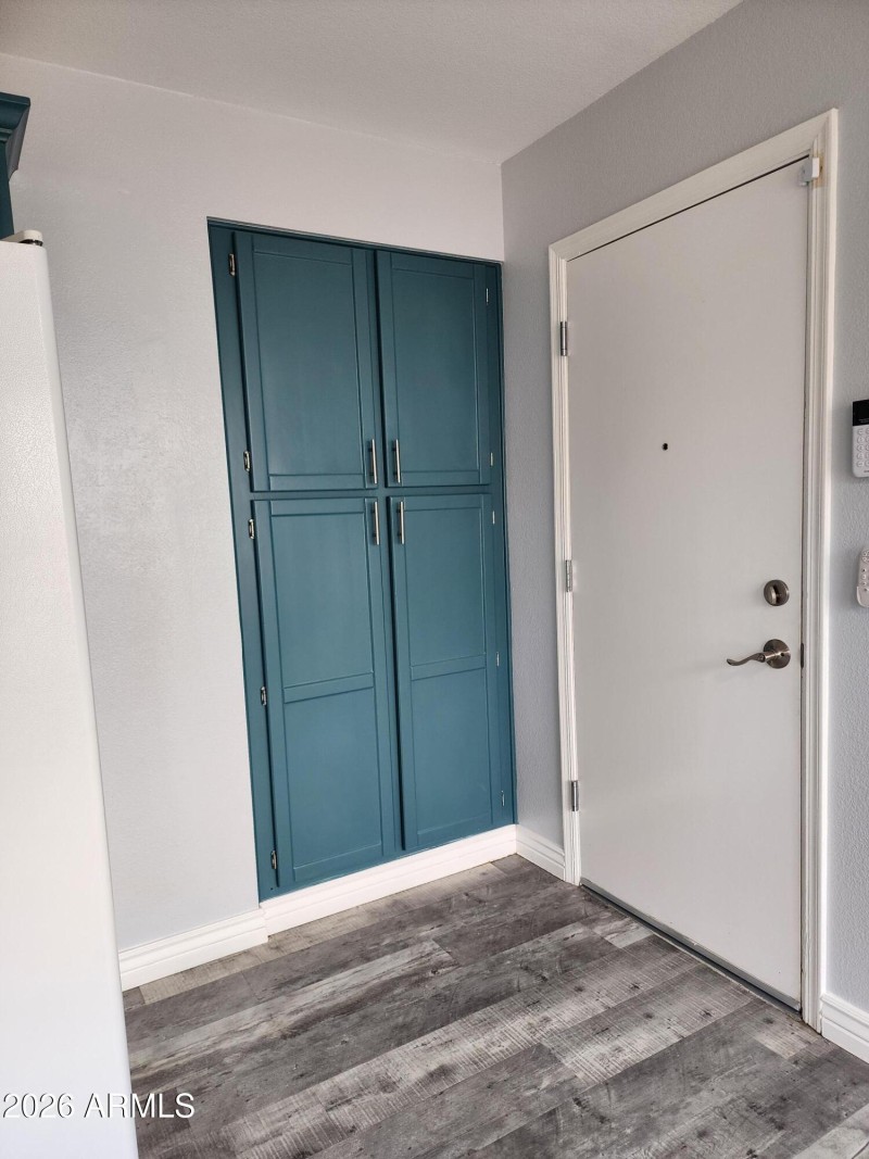 Kitchen pantry