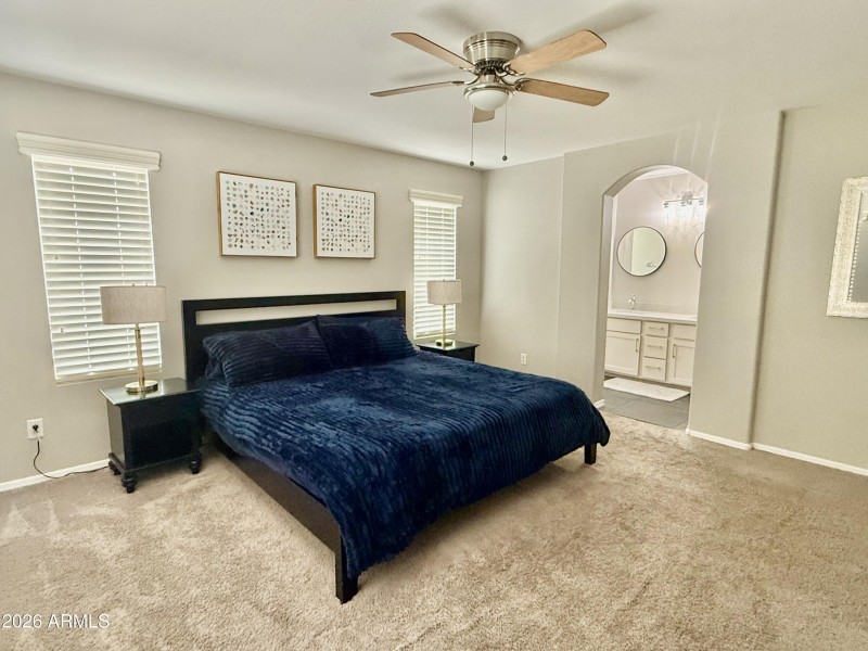 PRPRIMARY BEDROOM