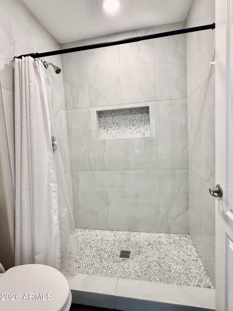 NEWLY REMODELED PRIMARY SHOWER