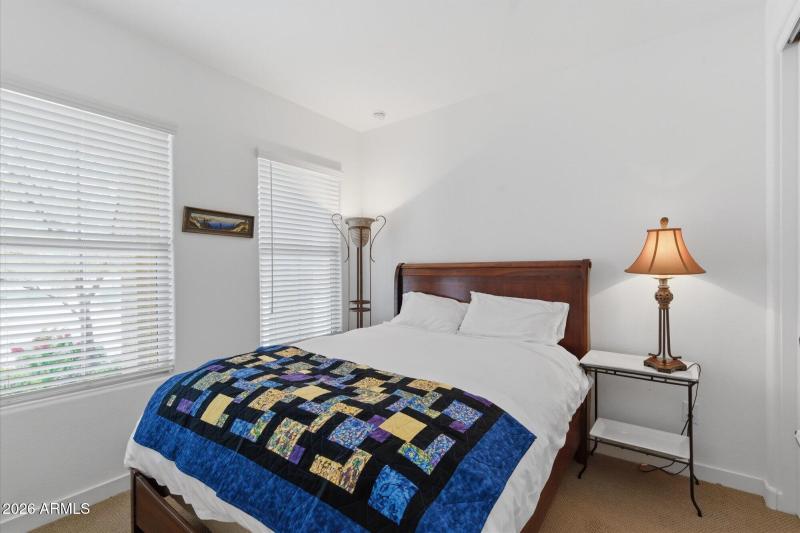 2nd Bedroom with Queen Bed