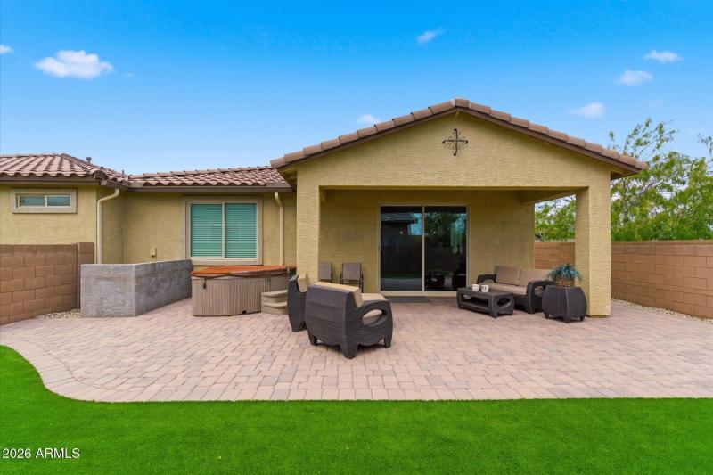Large Yard and Patio