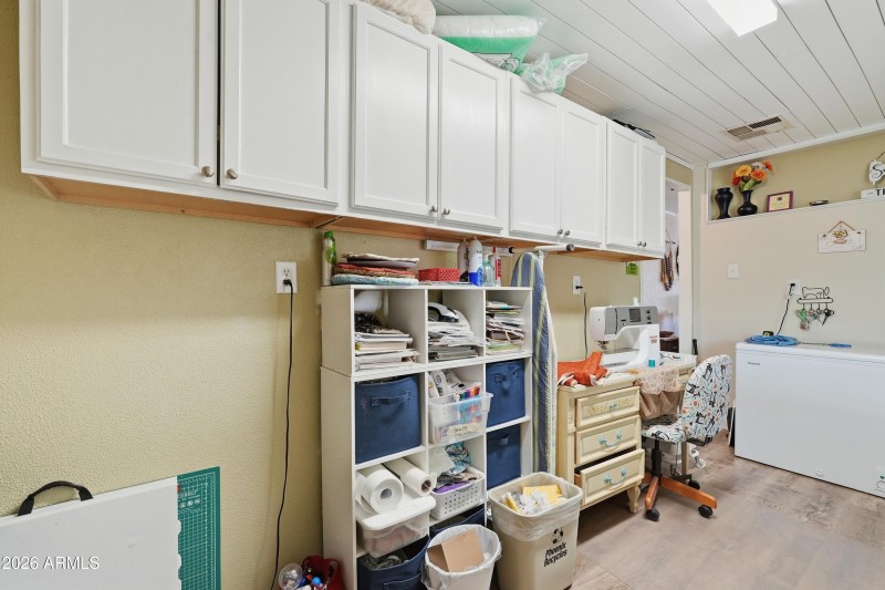 Office/Den/Craft Room