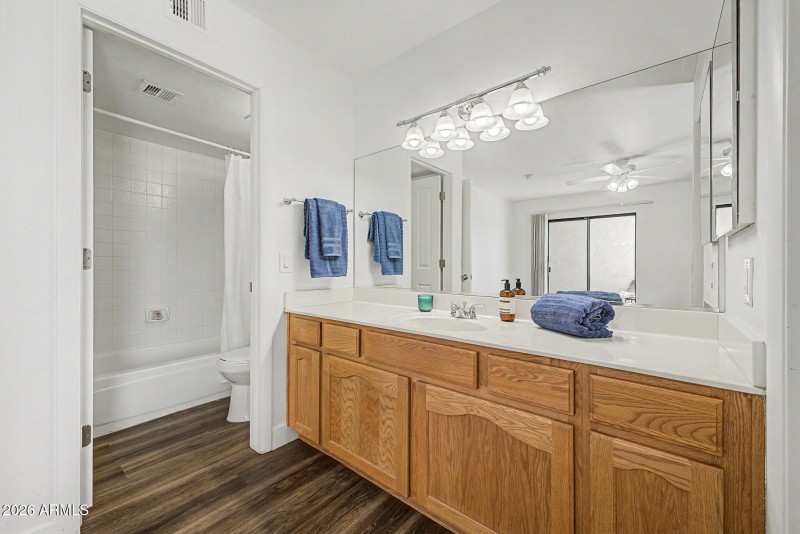 Ensuite bathroom