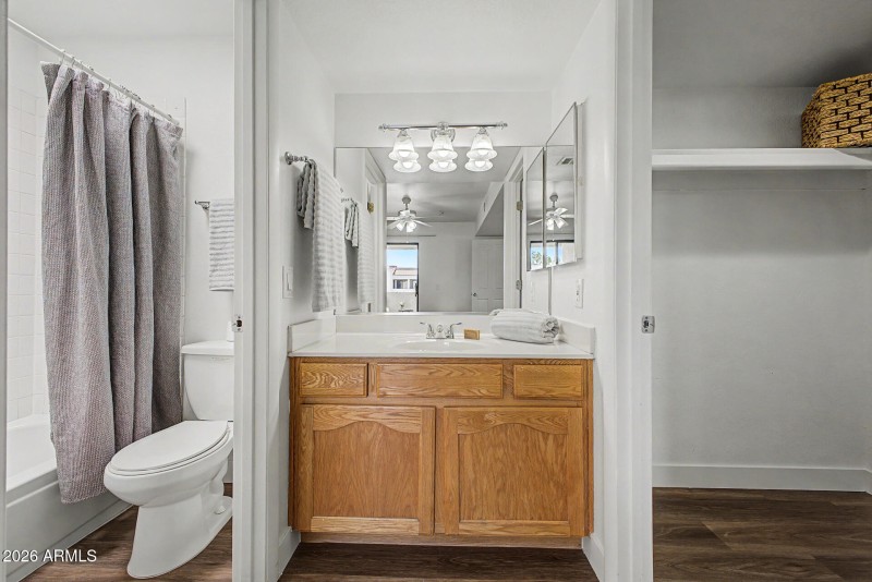 Full bathroom in each bedroom