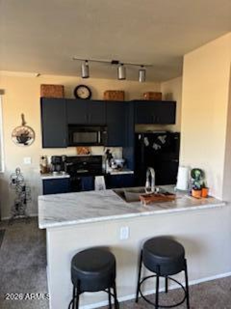 1125 Kitchen