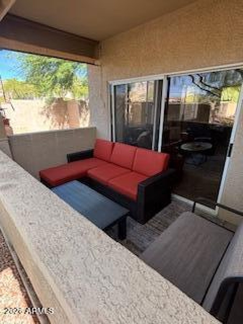 1125 Patio
