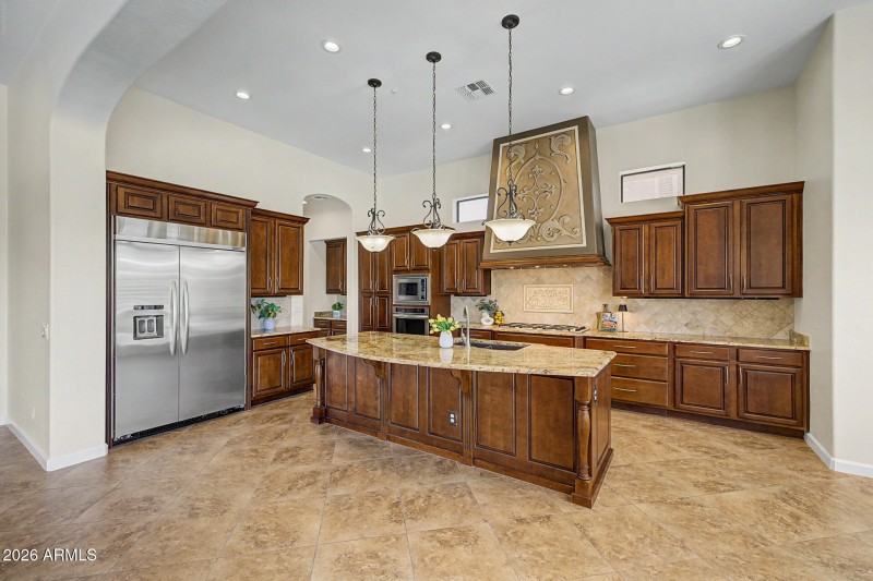 Large prep island