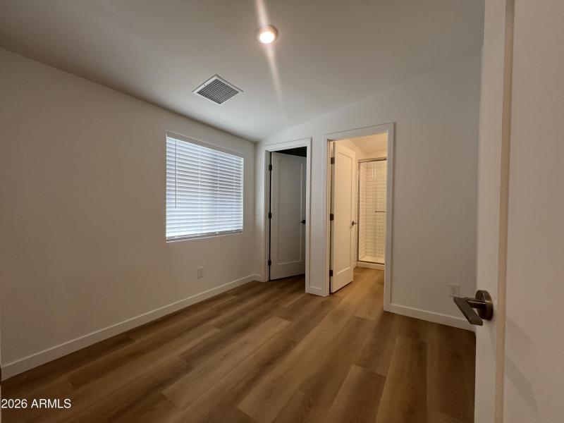 921 Primary Bedroom