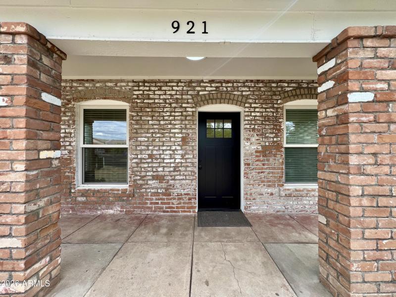921 Brick Detail