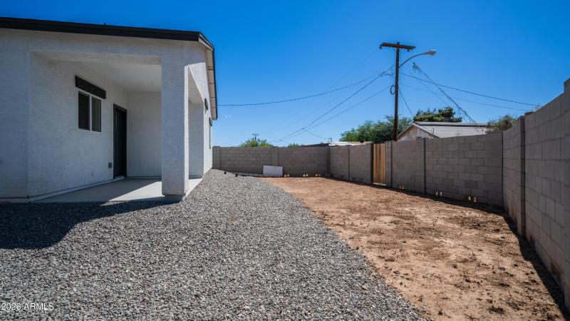 32112 N Palo Verde St Exterior-10