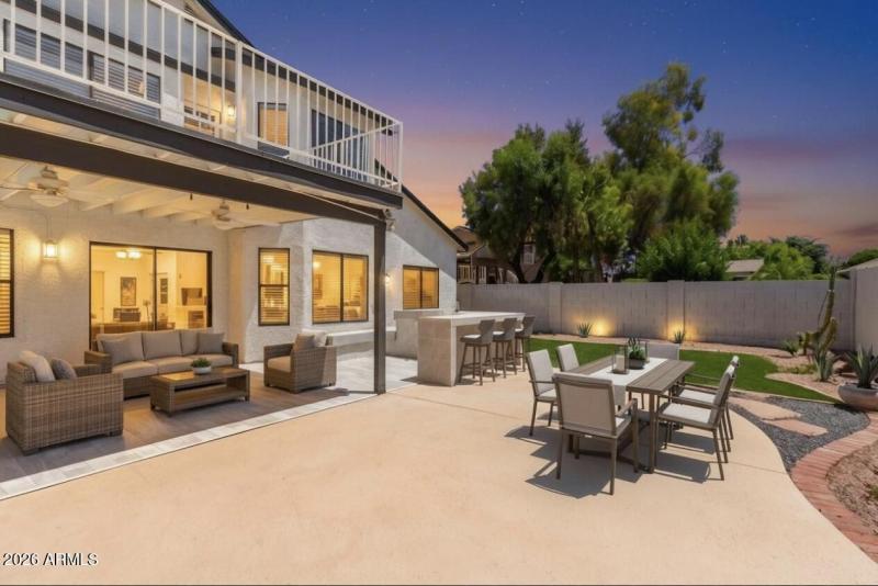 spacious yard