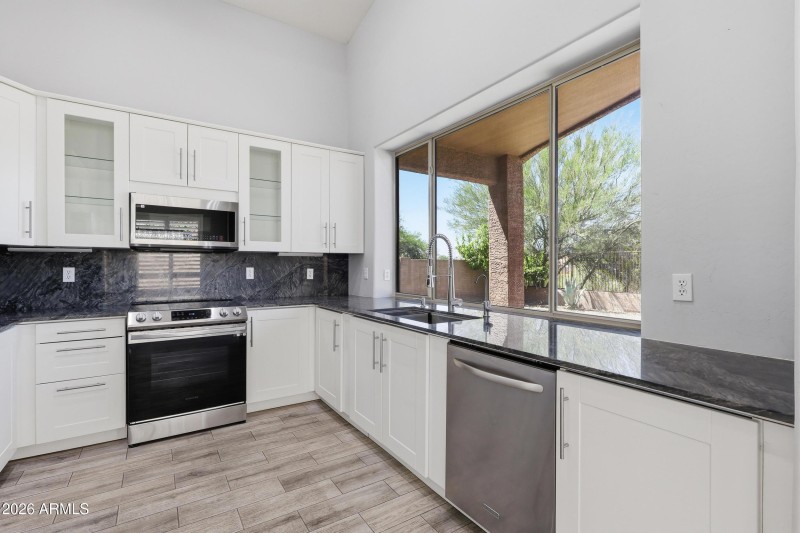 Kitchen 2