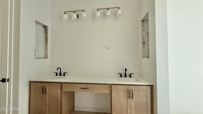 016 Primary Bathroom