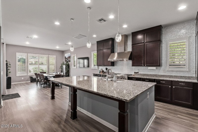 Kensington Kitchen 2